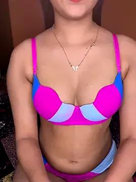 Miss_magicqueen on StripChat 