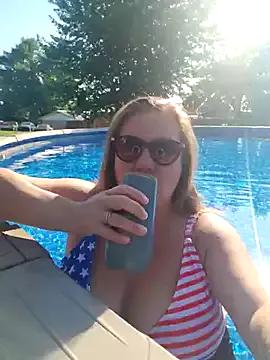 MsShelby40 on StripChat 