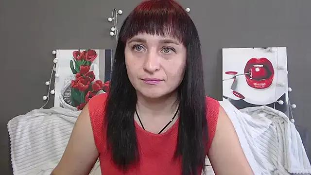 NinaFlawlees on StripChat 