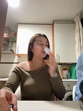 Noeliagglow — Me desnudo