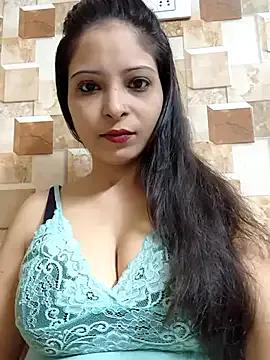 QUEEN-ADITI on StripChat 