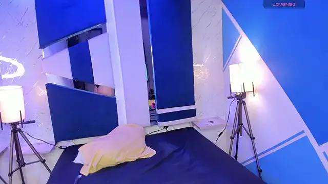 SamanthaFerrer_ on StripChat 