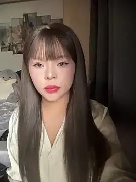 SarahBeii on StripChat 