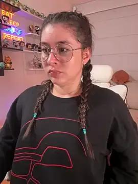 Sharon_07 — Private on StripChat