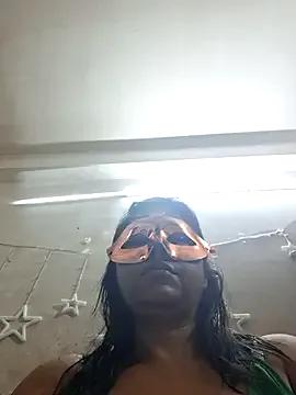 SIMIHOT on StripChat 