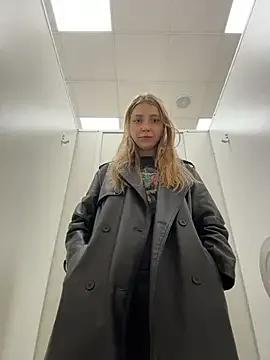 Sunny___Bunny on StripChat 