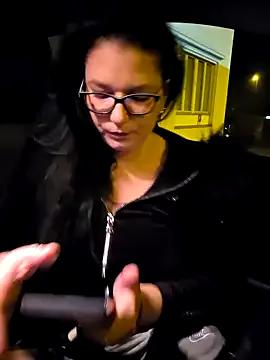 Swiss_Lady on StripChat 