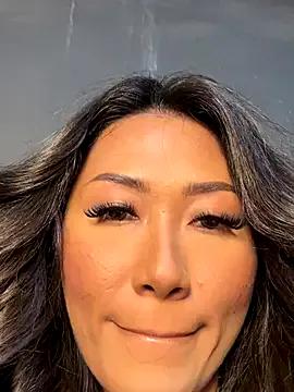 thai-dreamgirl's avatar