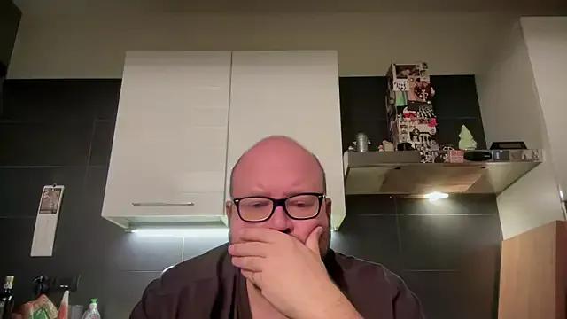 theitalianbear — CUM AT GOAL OR IN PVT SHOW