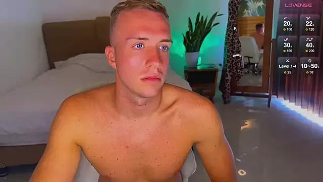 tommy_cumfinger — CumShow