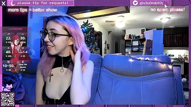 v3n0mb1t3z — see mistress's pussy get fingered <3