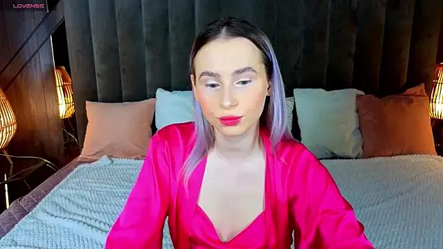 YourMoneyBossNikki — body tease